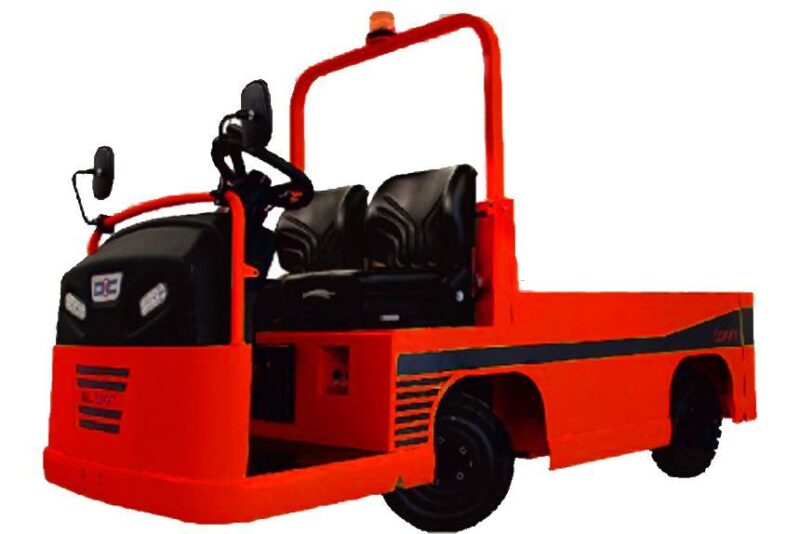 Tracteur électrique à 4 roues pour deux opérateurs 6000 Kg avec plateforme